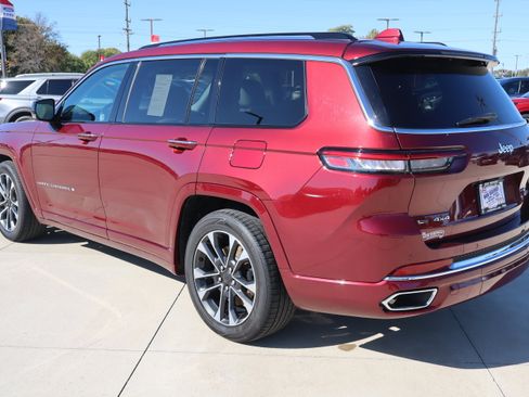 Used 2021 Jeep Grand Cherokee L Overland image 7