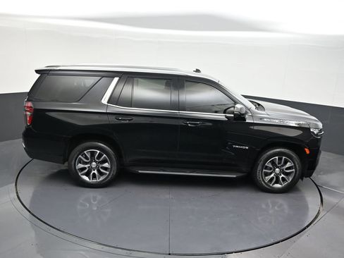 Used 2022 Chevrolet Tahoe LT w/ Luxury Package RWD image 20