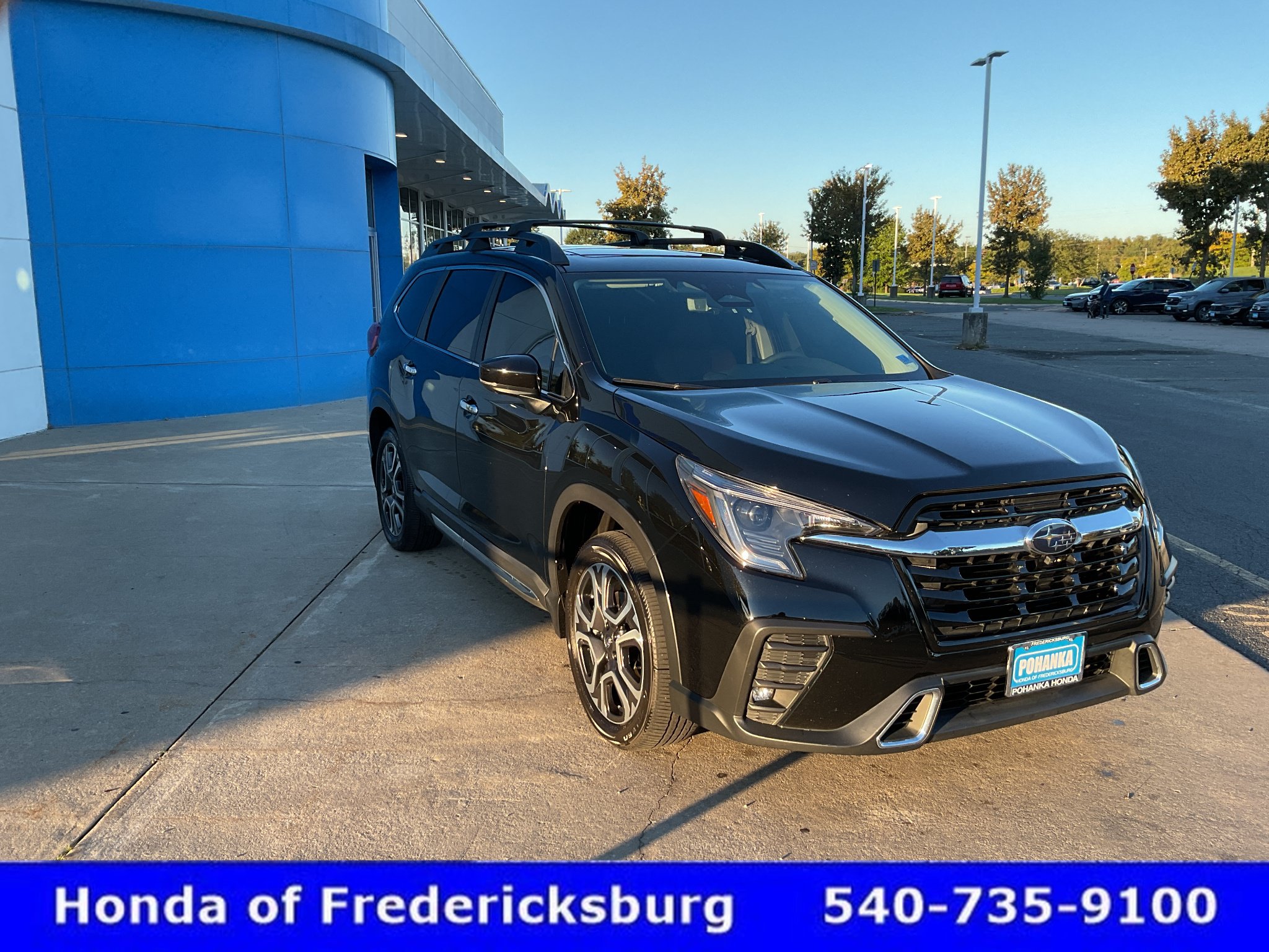 Used 2025 Subaru Ascent Touring AWD/4WD image 9