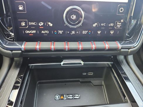 Certified 2025 GMC Yukon AT4 Ultimate w/ LPO, Floor Liner Package image 21