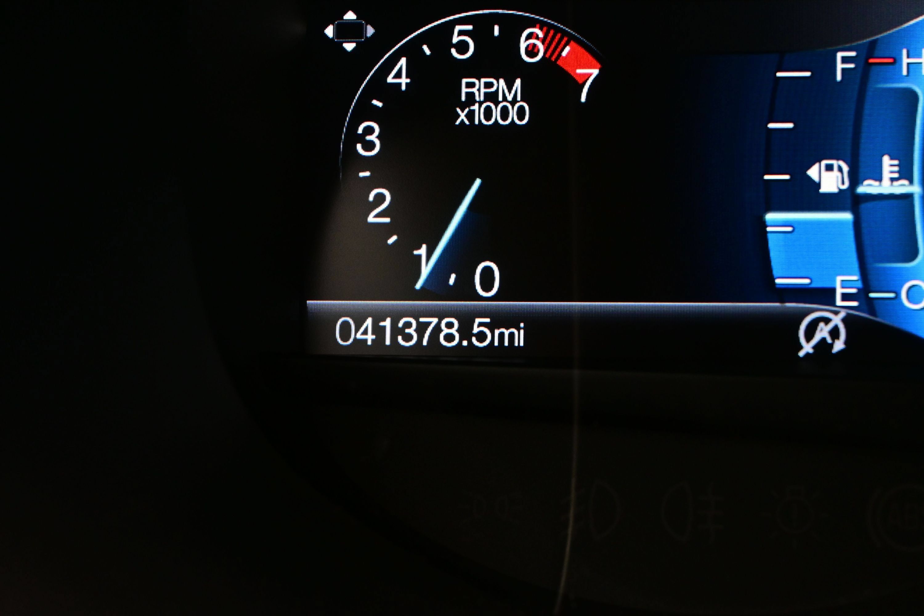 Used 2022 Ford Edge Titanium AWD/4WD image 28