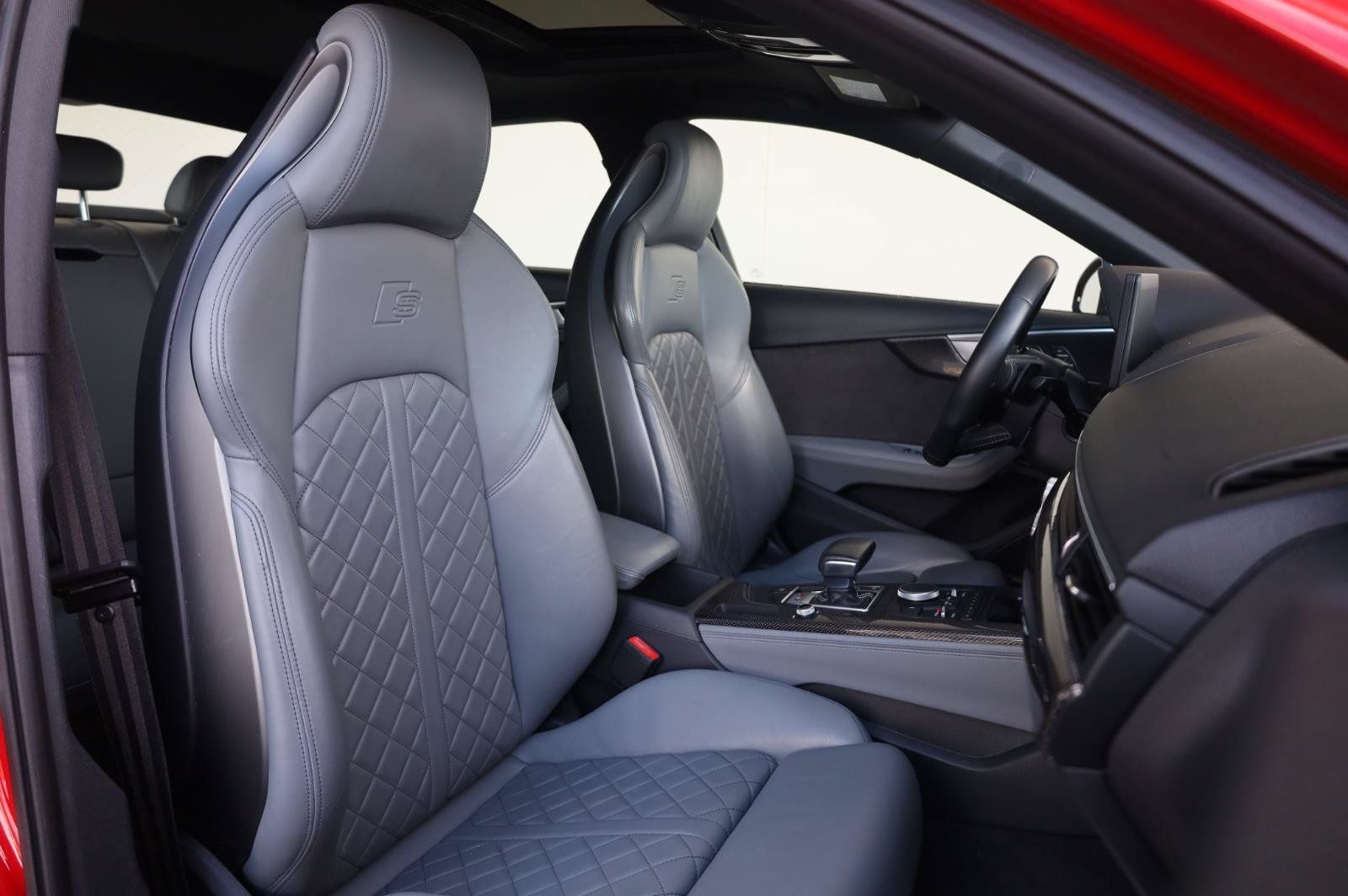 Used 2018 Audi S4 Premium Plus w/ S Sport Package AWD/4WD image 32
