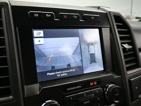 Used 2019 Ford F250 XL w/ STX Appearance Package AWD/4WD image 12