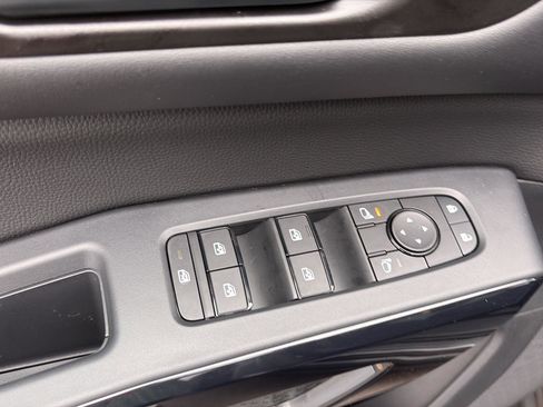 New 2026 Nissan Pathfinder SV AWD/4WD image 16