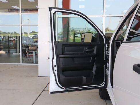 Used 2024 RAM 1500 Tradesman w/ Trailer Tow Group AWD/4WD image 12