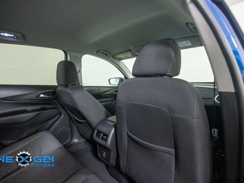 Used 2021 Chevrolet Equinox LT FWD image 33