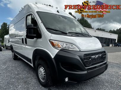 New 2024 RAM ProMaster 3500 w/ Convenience Group
