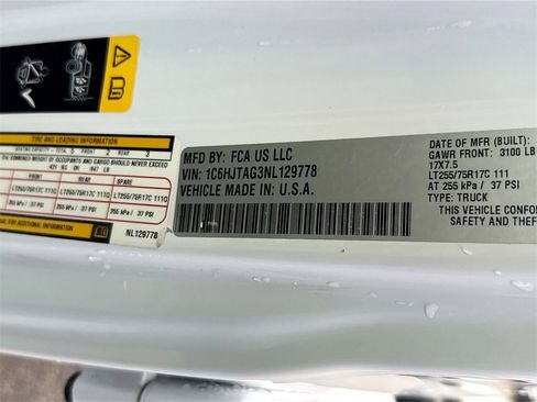 Used 2022 Jeep Gladiator Willys image 20