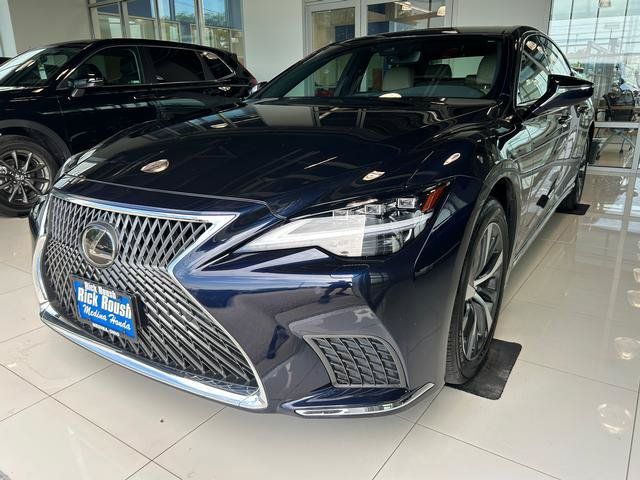 Used 2021 Lexus LS 500 AWD w/ Accessory Package (Z1) image 2