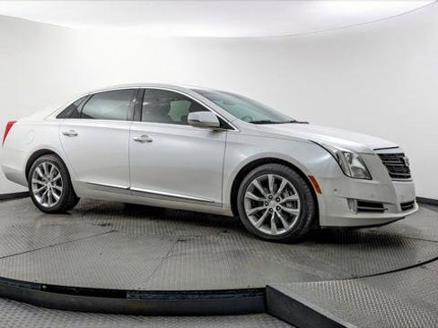 Used 2017 Cadillac XTS Luxury w/ Driver Awareness Package FWD image 11