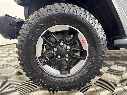 Used 2019 Jeep Wrangler Unlimited Rubicon AWD/4WD image 10