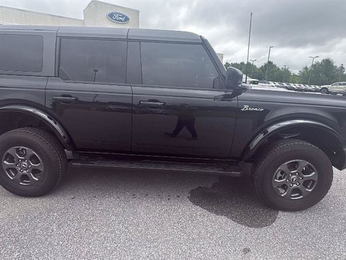 Certified 2024 Ford Bronco Outer Banks AWD/4WD image 3
