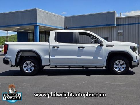 Used 2023 GMC Sierra 1500 Pro w/ Pro Value Package AWD/4WD image 2