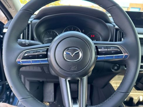 Used 2026 MAZDA CX-50 AWD 2.5 S w/ Cargo Package image 17