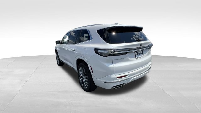 Certified 2025 Buick Enclave Avenir w/ Super Cruise Package FWD image 12