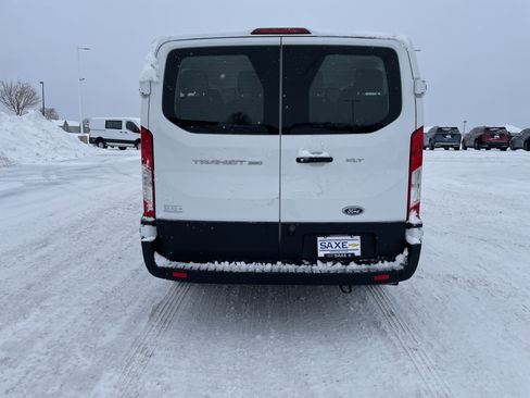 Used 2022 Ford Transit 350 XLT image 4