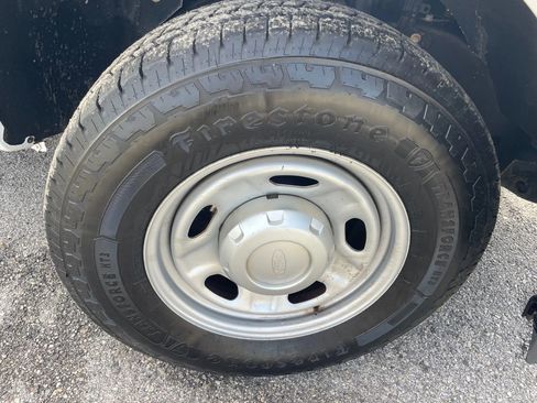 Used 2015 Ford F250 XL w/ Power Equipment Group image 11