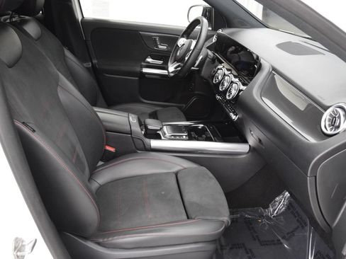 Used 2022 Mercedes-Benz GLA 250 image 16