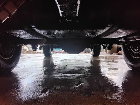 Used 1995 Ford Bronco XLT image 17