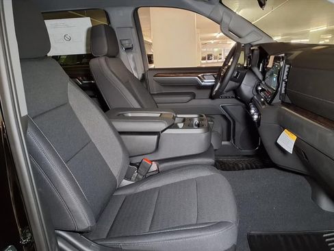 New 2025 GMC Sierra 1500 SLE AWD/4WD image 6