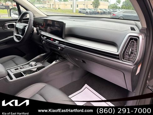 New 2026 Kia Sorento EX AWD/4WD image 12