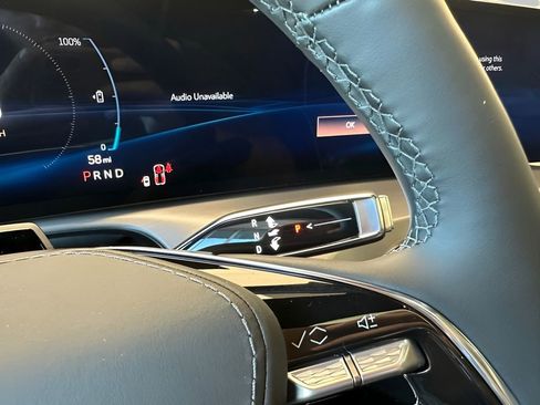 New 2026 Cadillac Vistiq Premium Luxury image 37