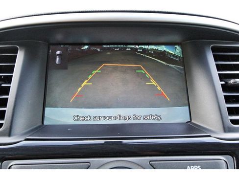 Used 2020 Nissan Pathfinder S FWD image 22