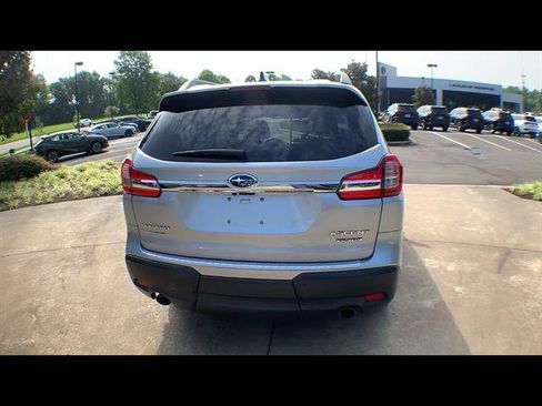 Used 2021 Subaru Ascent Limited w/ Technology Package AWD/4WD image 7
