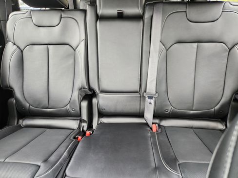 New 2025 Jeep Grand Cherokee L Overland image 29