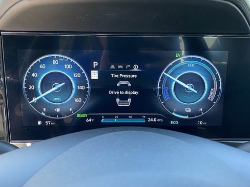 New 2025 Hyundai Elantra Limited image 13