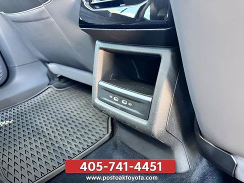 Used 2023 Volkswagen ID.4 Pro S RWD image 19