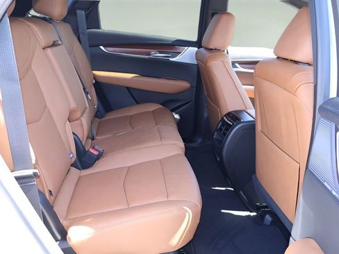 New 2026 Cadillac XT5 Premium Luxury image 18