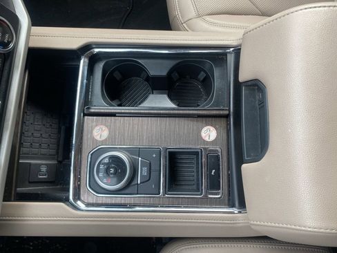 Used 2024 Ford Expedition Max Limited image 29