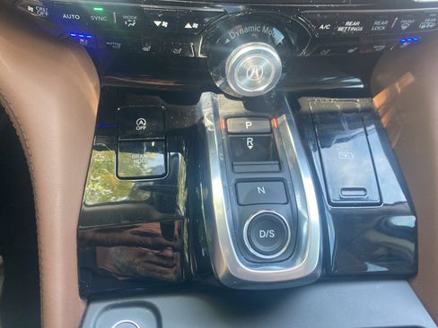 Used 2025 Acura MDX SH-AWD w/ Advance Package image 14