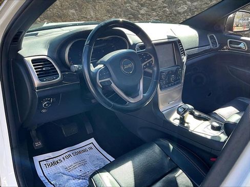 Used 2014 Jeep Grand Cherokee Overland w/ Advanced Technology Group AWD/4WD image 12