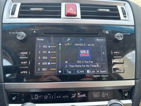 Used 2017 Subaru Outback 2.5i Limited AWD/4WD image 13