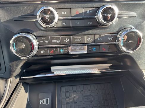 New 2025 Ford F150 Tremor w/ Equipment Group 402A High image 24