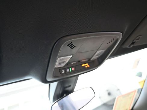 Certified 2023 Chevrolet Traverse LS image 30