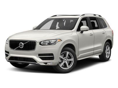 Used 2018 Volvo XC90 T6 Momentum w/ Convenience Package