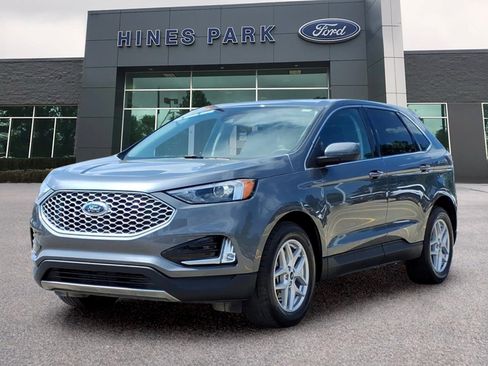 Used 2024 Ford Edge SEL w/ Convenience Package AWD/4WD image 3