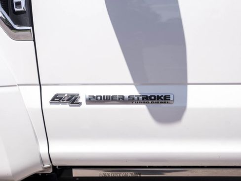 Used 2017 Ford F450 Platinum w/ Platinum Ultimate Package AWD/4WD image 75
