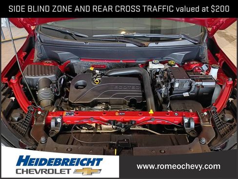 Used 2023 GMC Terrain SLE w/ Driver Convenience Package image 10