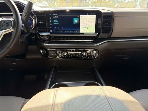 Used 2026 Chevrolet Silverado 2500 LTZ w/ LTZ Convenience Package image 20