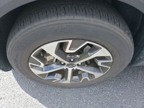 Used 2023 Kia Sportage EX image 10
