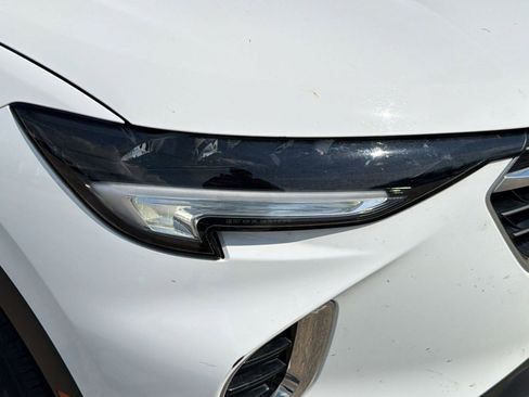 Certified 2023 Buick Envision Preferred FWD image 11