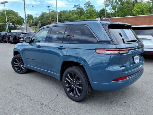 New 2026 Jeep Grand Cherokee Limited AWD/4WD image 6