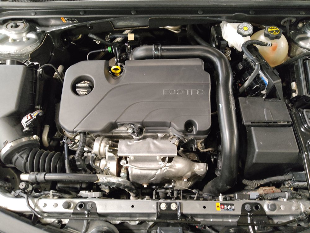 Used 2025 Chevrolet Malibu LS FWD image 30