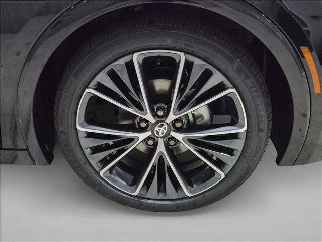 New 2027 Toyota Prius XLE FWD image 9