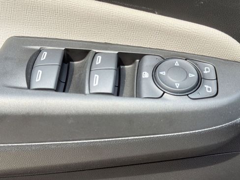 Used 2025 Buick Envista Avenir image 19