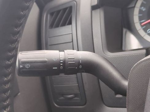 Used 2011 Ford Escape XLT image 25